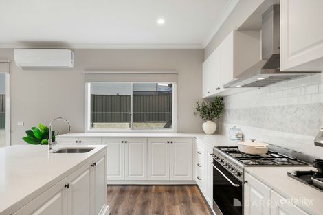 Property photo of 16 Caribbean Circuit Clyde VIC 3978