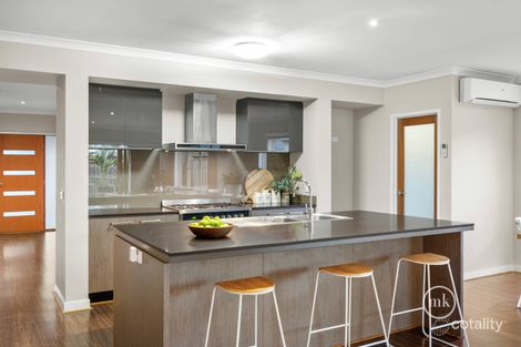 Property photo of 37 McKenzie Way Doreen VIC 3754