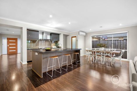 Property photo of 37 McKenzie Way Doreen VIC 3754
