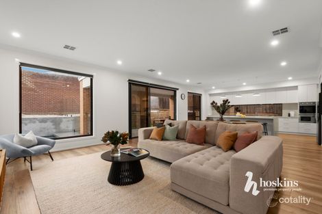 Property photo of 5 Highland Boulevard Ringwood VIC 3134