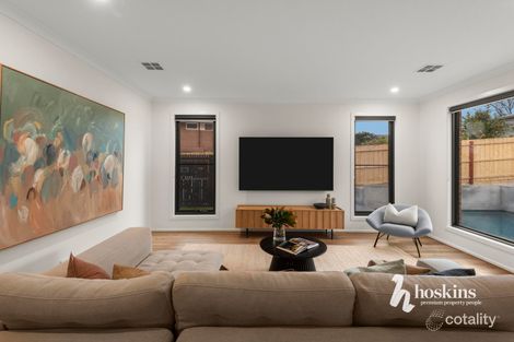 Property photo of 5 Highland Boulevard Ringwood VIC 3134