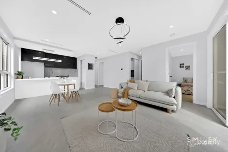 Property photo of 30 Lithic Road Craigieburn VIC 3064