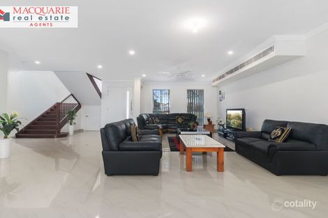 Property photo of 4 Waterloo Place Glenfield NSW 2167