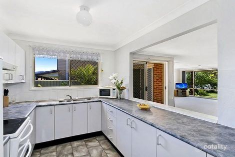 Property photo of 2/52 Rotherham Street Bateau Bay NSW 2261