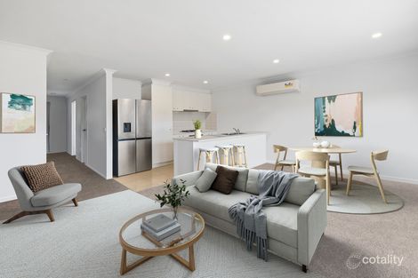 Property photo of 28 Heathwren View Werribee VIC 3030
