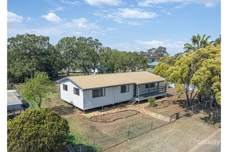 23 West St, Oakey, QLD 4401