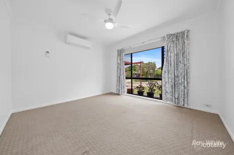 Property photo of 12 Halfmoon Street Browns Plains QLD 4118