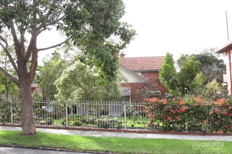 Property photo of 1 Valency Road Glen Iris VIC 3146