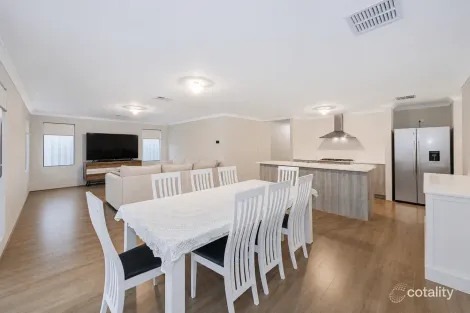 Property photo of 16 Primrose Loop Eglinton WA 6034