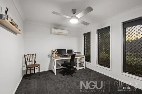 Property photo of 12 Wattle Crescent Raceview QLD 4305