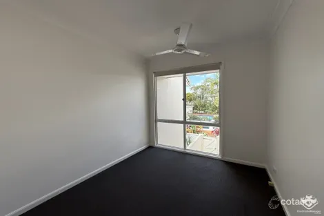 Property photo of 33/300 Cottesloe Drive Mermaid Waters QLD 4218