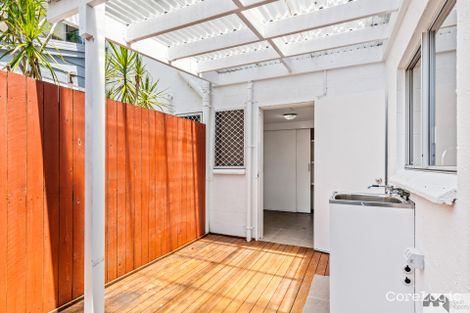 Property photo of 1/21-23 Bouganvillea Street Holloways Beach QLD 4878