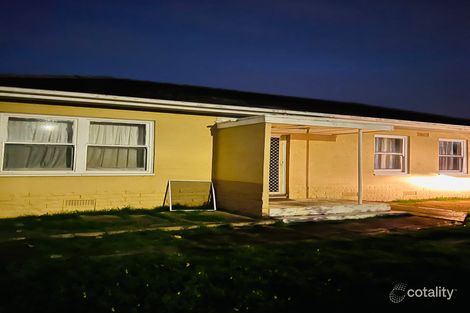 Property photo of 36 Oak Avenue Clovelly Park SA 5042