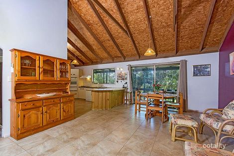 Property photo of 14 Dandaloo Way Ocean Shores NSW 2483