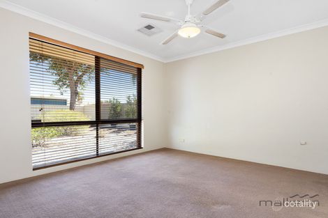 Property photo of 10 Schaffers Place Thornlie WA 6108