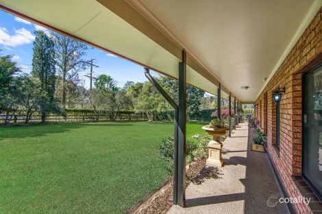 Property photo of 2 Jascaren Close Jilliby NSW 2259