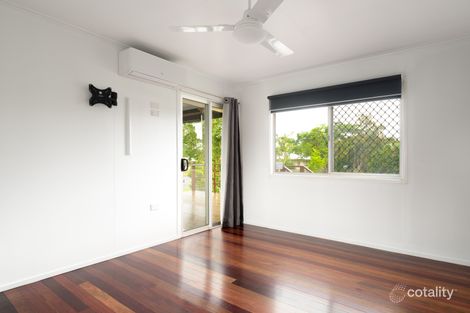 Property photo of 4 Valentine Street Southside QLD 4570