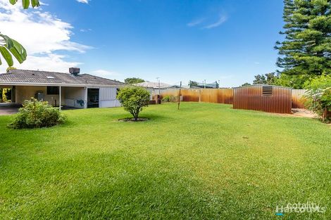 Property photo of 11 Island Place Heathridge WA 6027