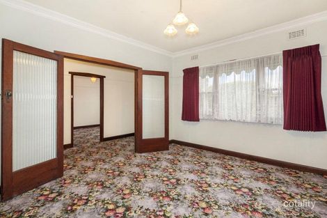 Property photo of 13 Alexandra Street Sebastopol VIC 3356