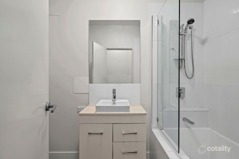 Property photo of 2/31 Ramsgate Street Kelvin Grove QLD 4059