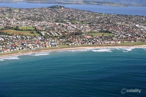 Property photo of 2 Osborne Parade Lake Illawarra NSW 2528
