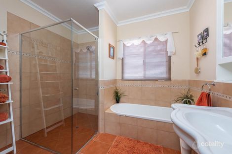 Property photo of 12 Heaton Drive Northam WA 6401