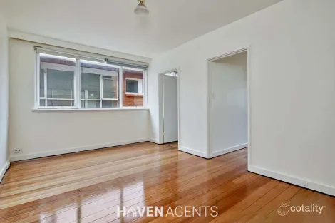 1/17 Jackson St, St Kilda, VIC 3182
