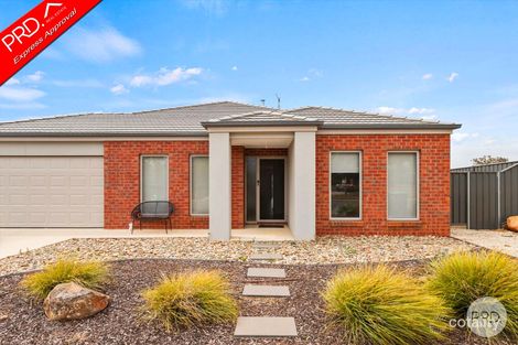 Property photo of 46 Swanson Boulevard Strathfieldsaye VIC 3551