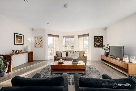 Property photo of 11/30 The Avenue Windsor VIC 3181