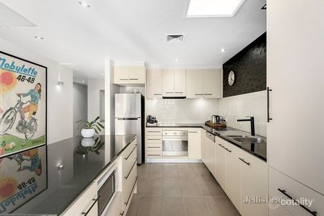 Property photo of 11/30 The Avenue Windsor VIC 3181