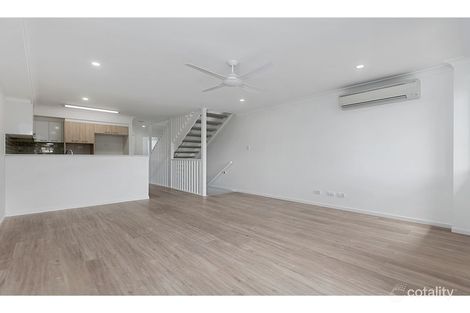 8/39-41 Surman St E, Birkdale, QLD 4159