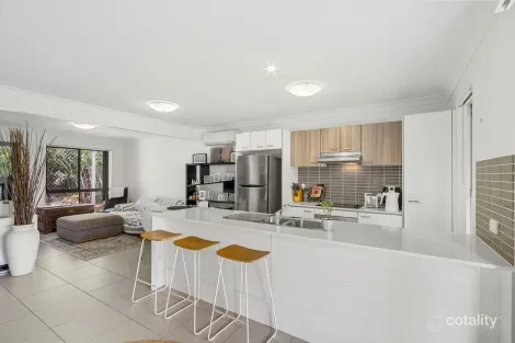 Property photo of 7/1 Gumview Street Albany Creek QLD 4035