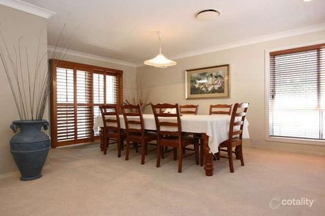 Property photo of 16 Renoir Crescent Forest Lake QLD 4078