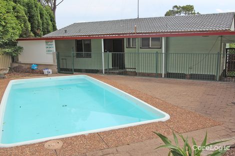 Property photo of 17 Buckingham Close Thornton NSW 2322