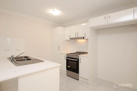 Property photo of 1/4 Sparenburg Street Bellbird Park QLD 4300