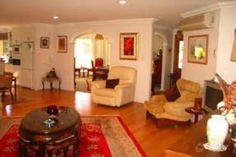 Property photo of 2 Hannah Court Highfields QLD 4352