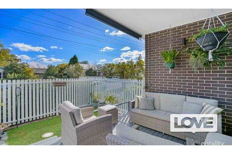 Property photo of 2/110 Lakeview Street Speers Point NSW 2284