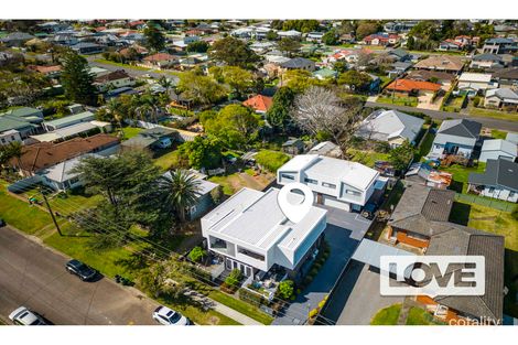 Property photo of 2/110 Lakeview Street Speers Point NSW 2284