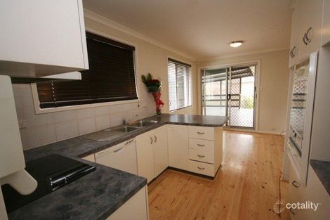 Property photo of 4 Peony Place Crestwood NSW 2620
