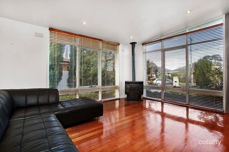 Property photo of 24 Sterling Drive Keilor East VIC 3033