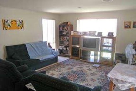 Property photo of 13 Jasa Crescent Cranbourne West VIC 3977