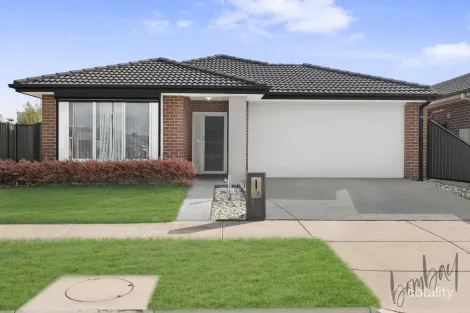 Property photo of 17 Peninsula Crescent Craigieburn VIC 3064