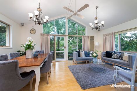 Property photo of 32 Rozelle Avenue Ringwood East VIC 3135