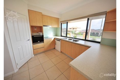 17a Michael St, Beaconsfield, WA 6162