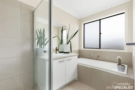 Property photo of 39 Constantine Drive Point Cook VIC 3030