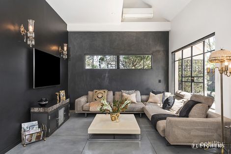 Property photo of 1/2 Taurus Street Balwyn North VIC 3104