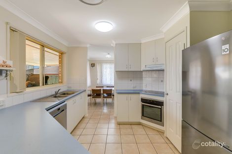 Property photo of 11 Sweetapple Crescent Centenary Heights QLD 4350