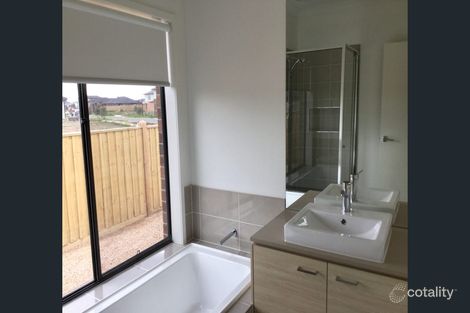 Property photo of 95 Ellscott Boulevard Mickleham VIC 3064