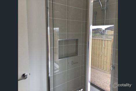 Property photo of 95 Ellscott Boulevard Mickleham VIC 3064