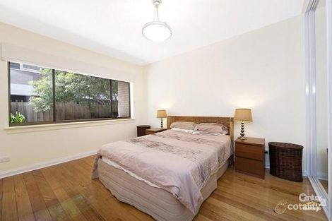 Property photo of 4/289 Barkly Street St Kilda VIC 3182